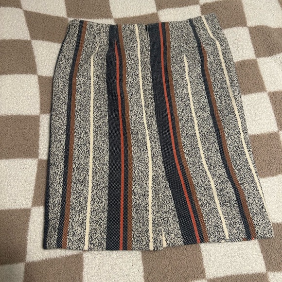 Ann Taylor Petite stripe Skirt - Picture 2 of 3